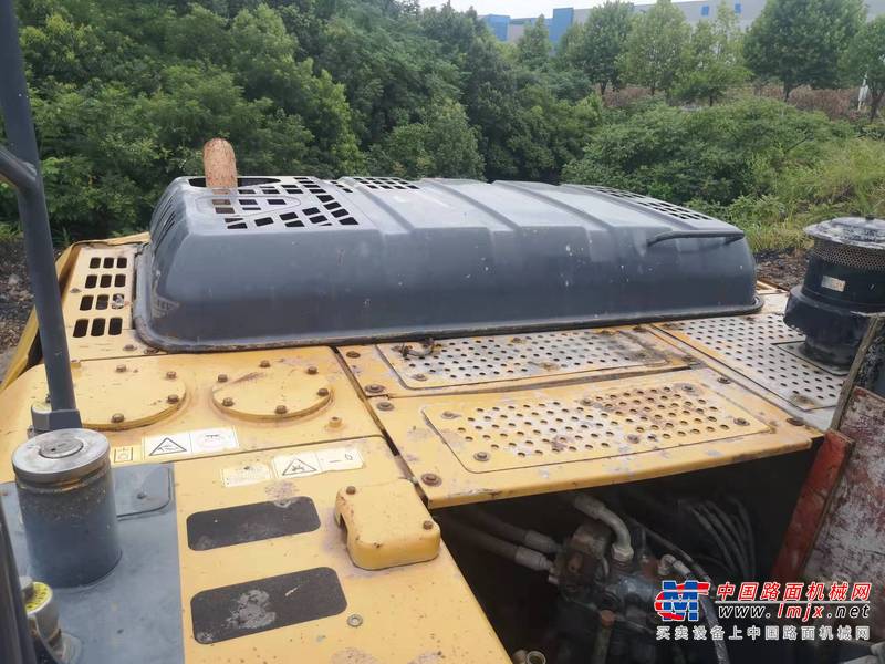 徐州市出售转让二手不详小时2018年徐工XE215D挖掘机