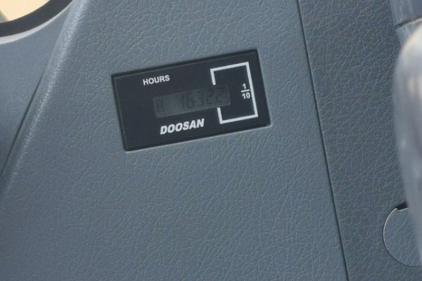 济南市出售转让二手不详小时2019年斗山DX260挖掘机
