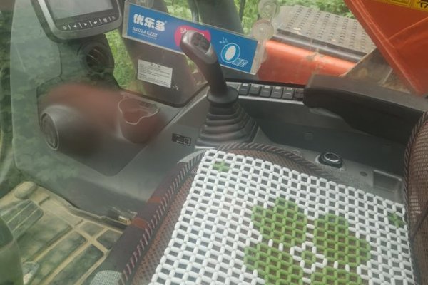 济南市出售转让二手不详小时2019年斗山DX260挖掘机