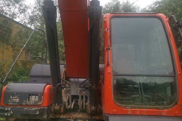 济南市出售转让二手不详小时2019年斗山DX260挖掘机