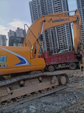 徐州市出售转让二手不详小时2019年龙工LG6225挖掘机