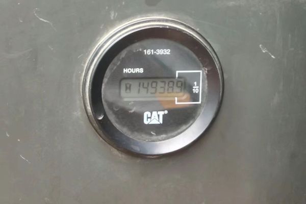 徐州市出售转让二手不详小时2011年卡特彼勒320D挖掘机