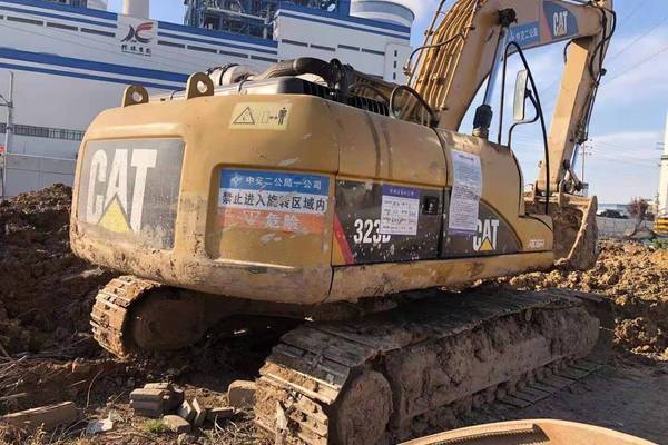 徐州市出售转让二手不详小时2010年卡特彼勒320D挖掘机