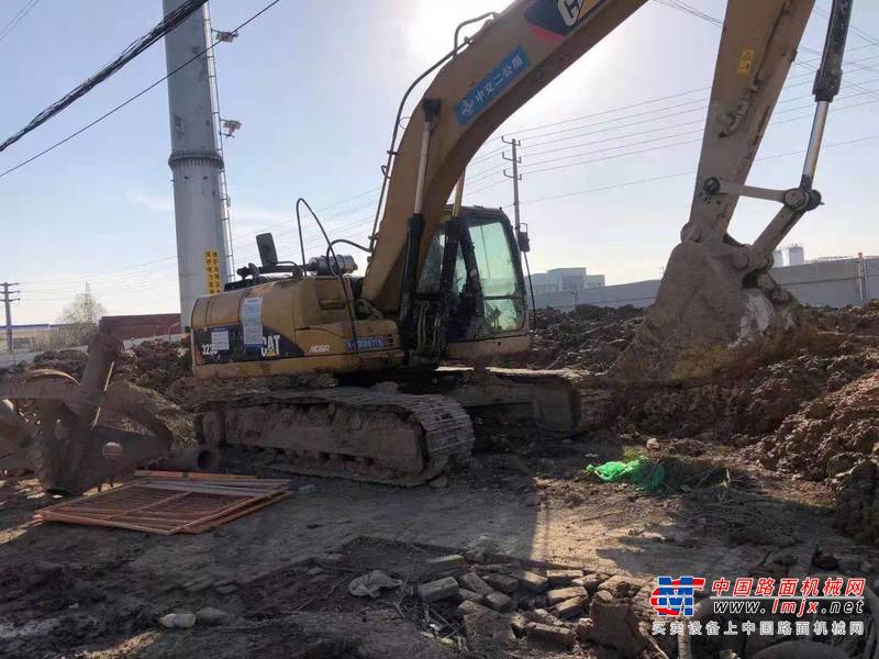 徐州市出售转让二手不详小时2010年卡特彼勒320D挖掘机