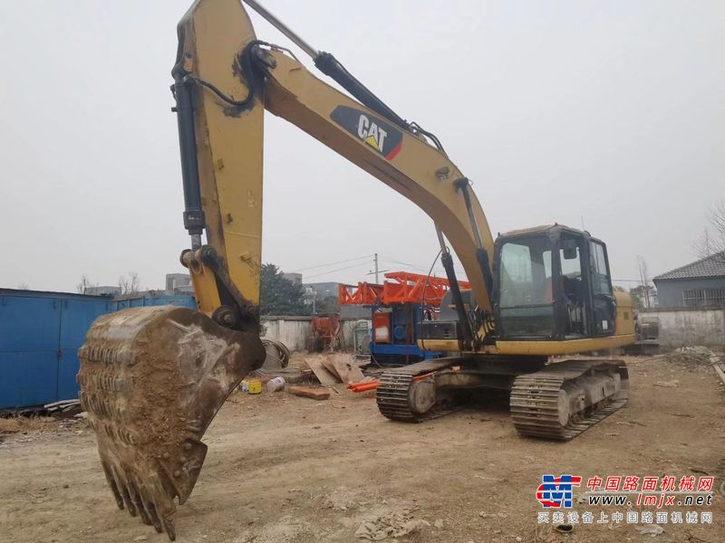 徐州市出售转让二手不详小时2015年卡特彼勒320D挖掘机