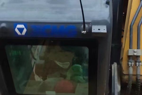 徐州市出售转让二手不详小时2019年徐工XE305D挖掘机