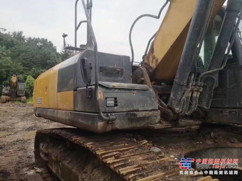 徐州市出售转让二手不详小时2018年徐工XE305D挖掘机