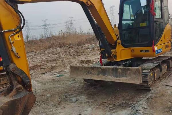 徐州市出售转让二手不详小时2021年徐工XE60DA挖掘机