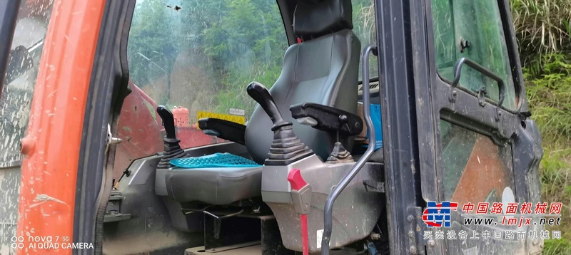 徐州市出售转让二手不详小时2019年斗山DX75挖掘机