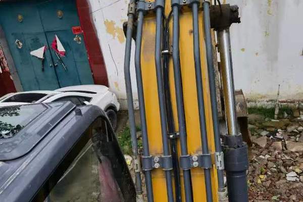 徐州市出售转让二手不详小时2018年徐工XE150挖掘机