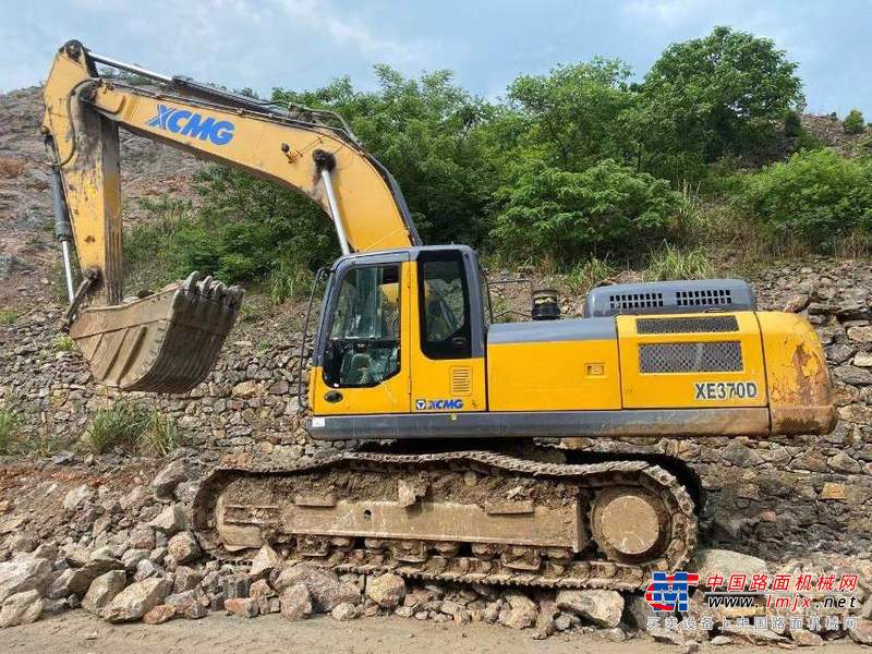 徐州市出售转让二手不详小时2018年徐工XE370D挖掘机