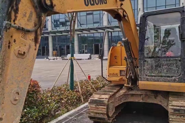 徐州市出售转让二手不详小时2019年柳工CLG907挖掘机