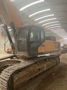徐州市出售转让二手不详小时2018年现代R485挖掘机