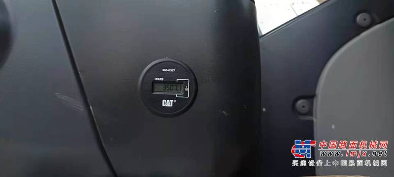 徐州市出售转让二手不详小时2017年卡特彼勒320D2挖掘机