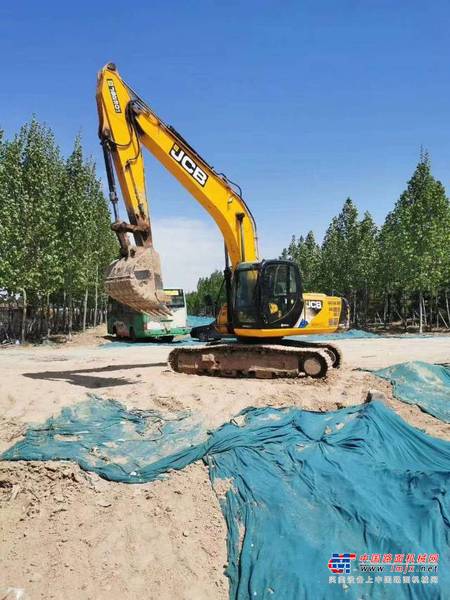 德州市出售转让二手不详小时2015年杰西博JS230挖掘机