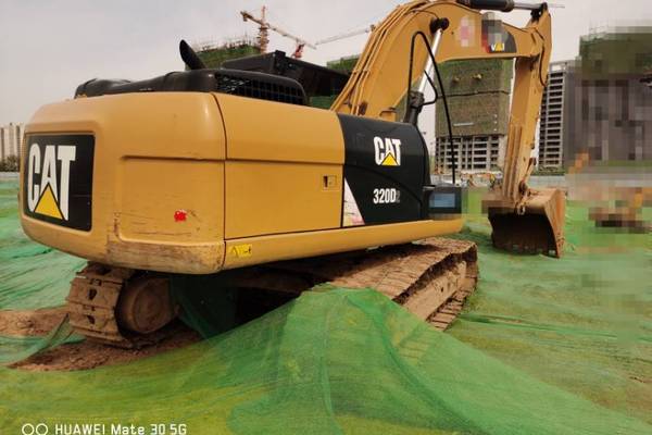 徐州市出售转让二手不详小时2016年卡特彼勒320D2挖掘机
