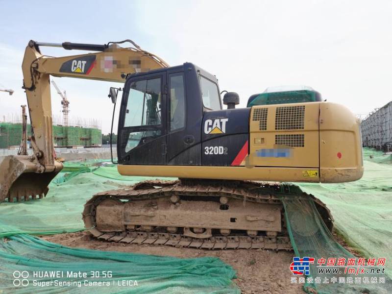 徐州市出售转让二手不详小时2016年卡特彼勒320D2挖掘机