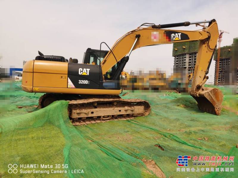 徐州市出售转让二手不详小时2016年卡特彼勒320D2挖掘机