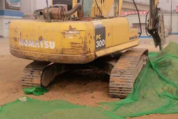 徐州市出售转让二手不详小时2012年小松PC240-8挖掘机