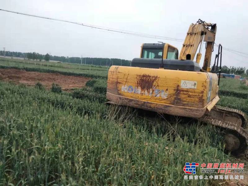 徐州市出售转让二手不详小时2012年小松PC240-8挖掘机