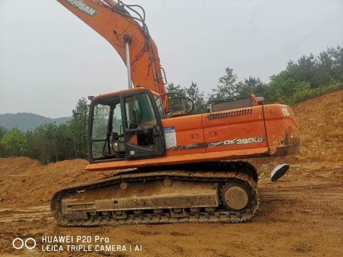 徐州市出售转让二手不详小时2012年斗山DX380挖掘机