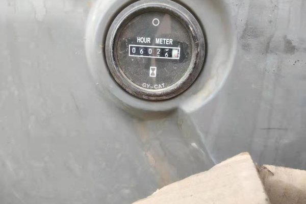 徐州市出售转让二手不详小时2010年神钢SK250挖掘机