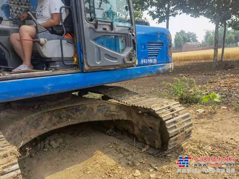 徐州市出售转让二手不详小时2014年山重建机GC228挖掘机