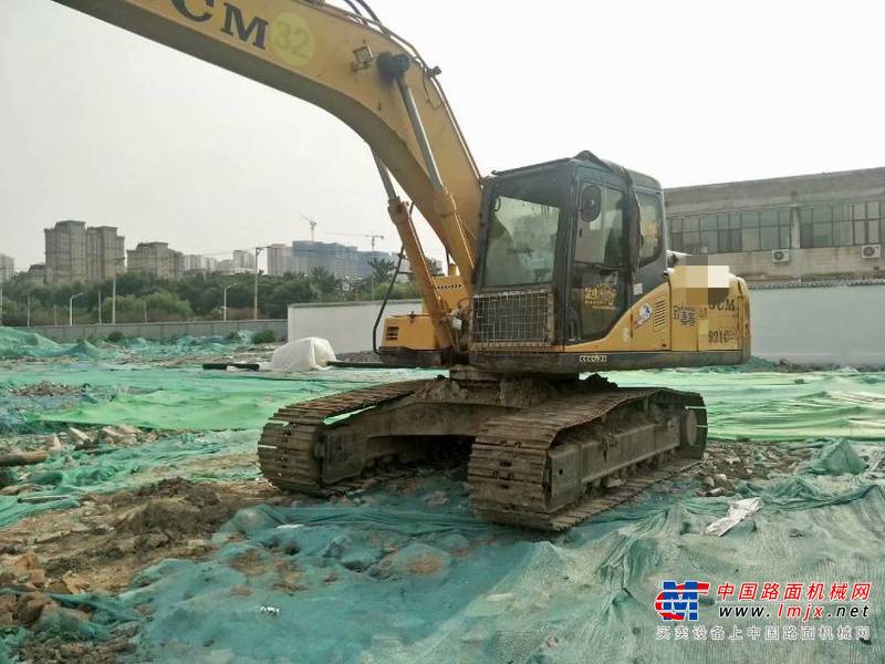 徐州市出售转让二手不详小时2012年山重建机JCM921挖掘机