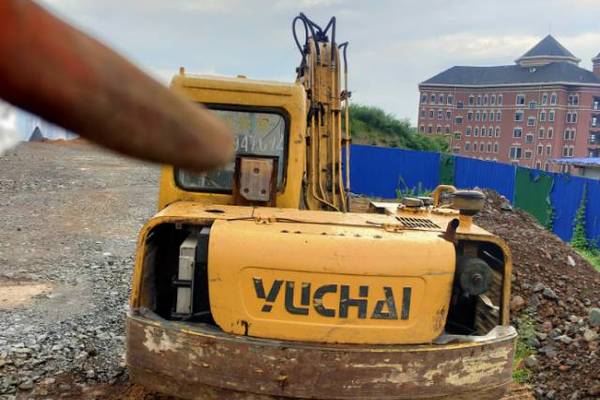出售转让二手不详小时2009年玉柴YC85挖掘机