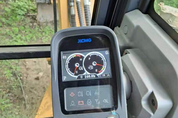 徐州市出售转让二手不详小时2021年徐工XE60DA挖掘机
