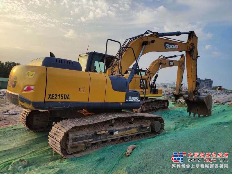 徐州市出售转让二手不详小时2019年徐工XE215D挖掘机