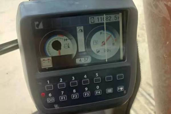 徐州市出售转让二手不详小时2010年日立ZX240挖掘机