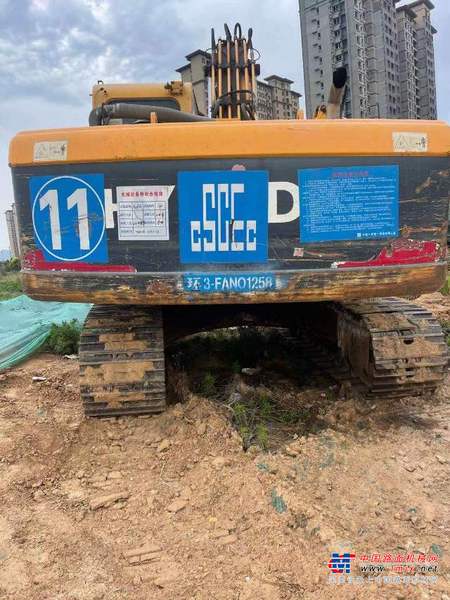 徐州市出售转让二手不详小时2014年现代R215挖掘机