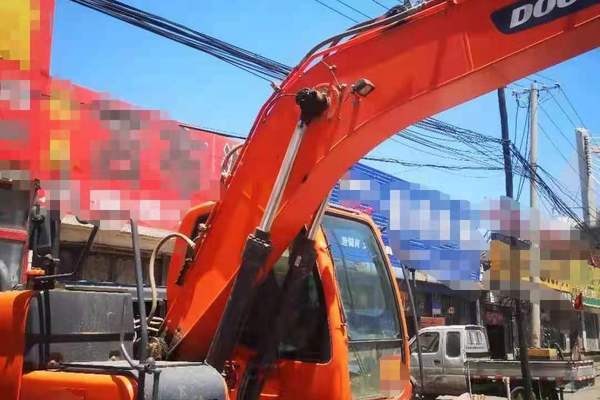 徐州市出售转让二手不详小时2019年斗山DH150挖掘机