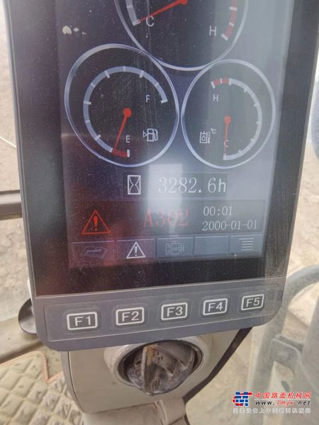 徐州市出售转让二手不详小时2018年徐工XE215D挖掘机
