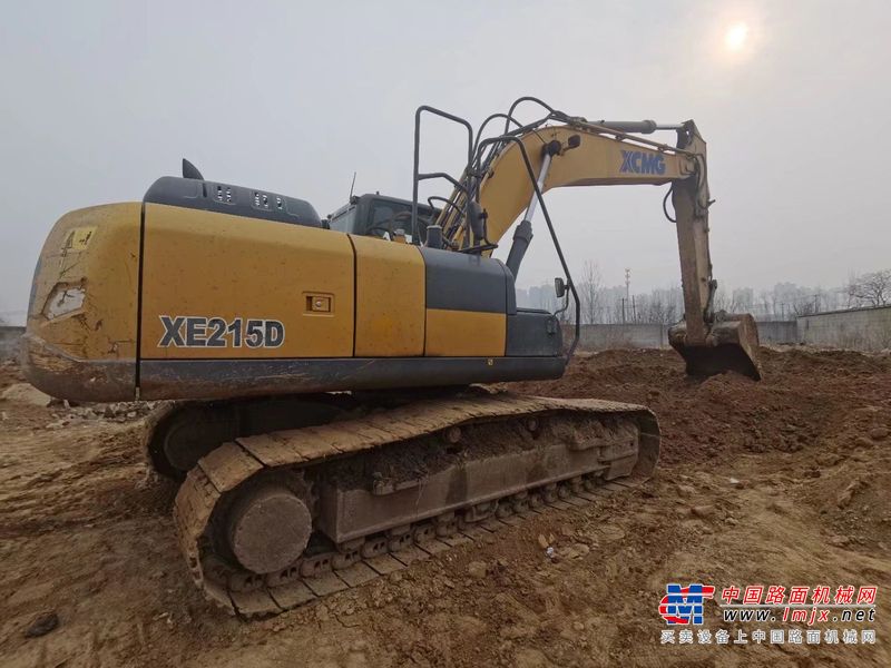 徐州市出售转让二手不详小时2018年徐工XE215D挖掘机