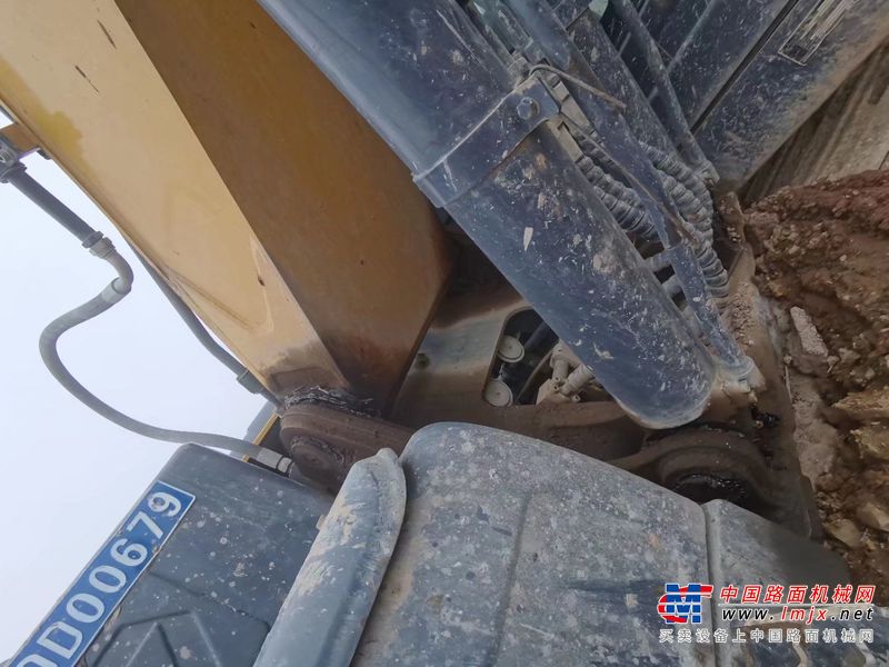 徐州市出售转让二手不详小时2020年徐工XE215DA挖掘机
