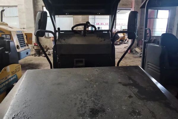 徐州市出售转让二手不详小时2016年宝马格BW115AC-2单钢轮压路机