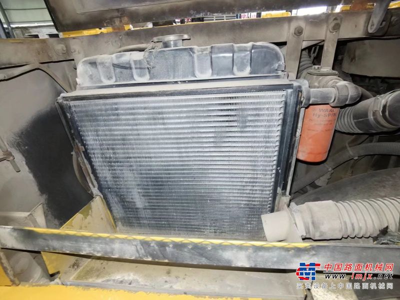 徐州市出售转让二手不详小时2021年住友HB2045W沥青摊铺机