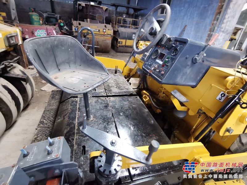 徐州市出售转让二手不详小时2021年住友HB2045W沥青摊铺机