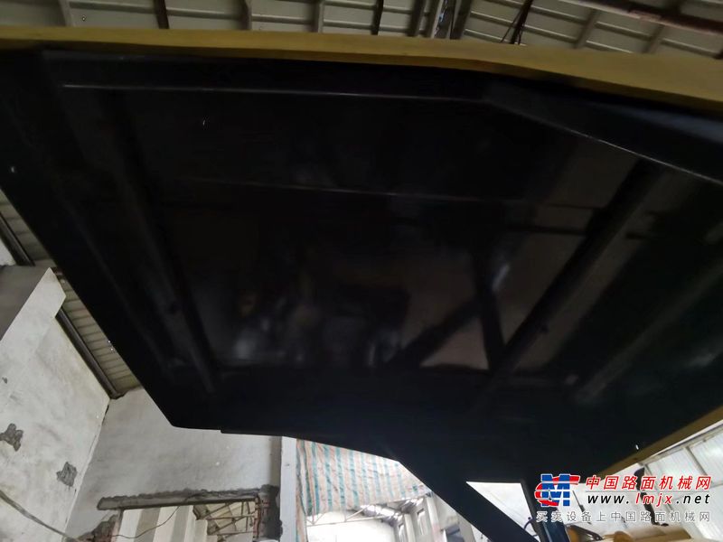 徐州市出售转让二手不详小时2016年宝马格BW115AC-2单钢轮压路机