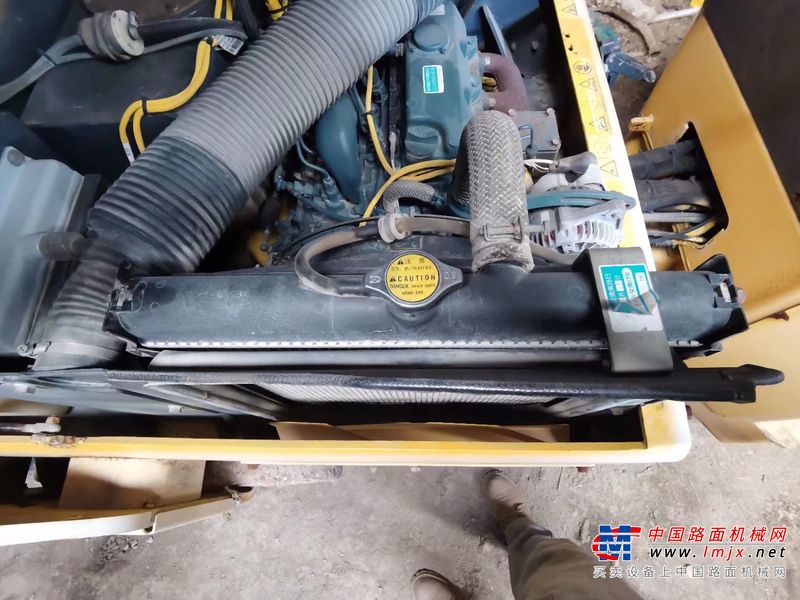 徐州市出售转让二手不详小时2021年宝马格BW115AC-2单钢轮压路机