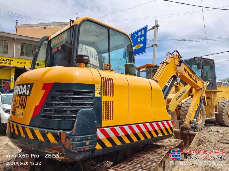 徐州市出售转让二手不详小时2020年现代R60挖掘机