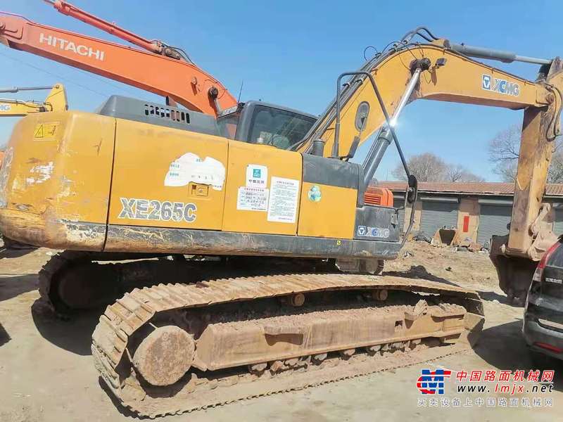 徐州市出售转让二手不详小时2015年徐工XE265C挖掘机