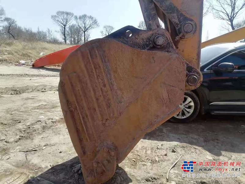 徐州市出售转让二手不详小时2015年徐工XE265C挖掘机