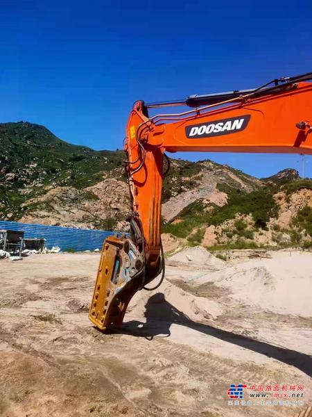 徐州市出售转让二手不详小时2018年斗山DX380挖掘机