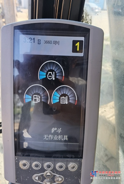 徐州市出售转让二手不详小时2017年卡特彼勒320D2挖掘机