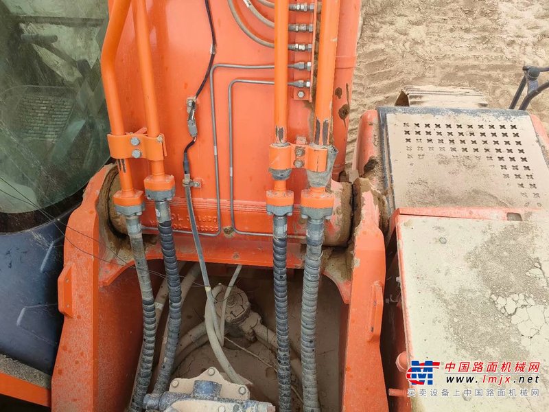 徐州市出售转让二手不详小时2015年斗山DX380挖掘机