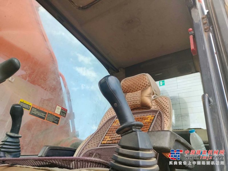 徐州市出售转让二手不详小时2015年斗山DX380挖掘机