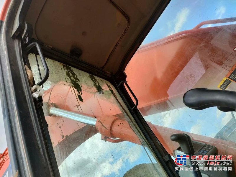 徐州市出售转让二手不详小时2015年斗山DX380挖掘机